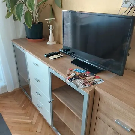 Near Bus Station With The Self-check-in Apartamento Bratislava